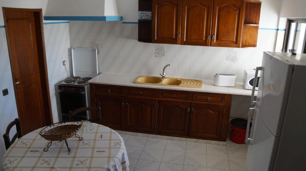Apartamentos E Quartos Atalaia Sagres Camera foto