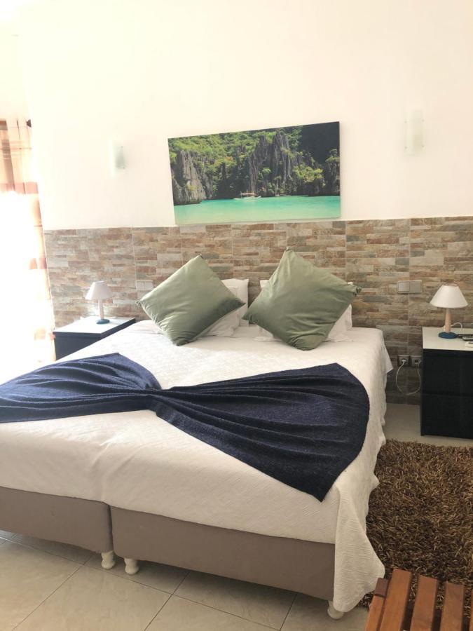 Apartamentos E Quartos Atalaia Sagres Esterno foto